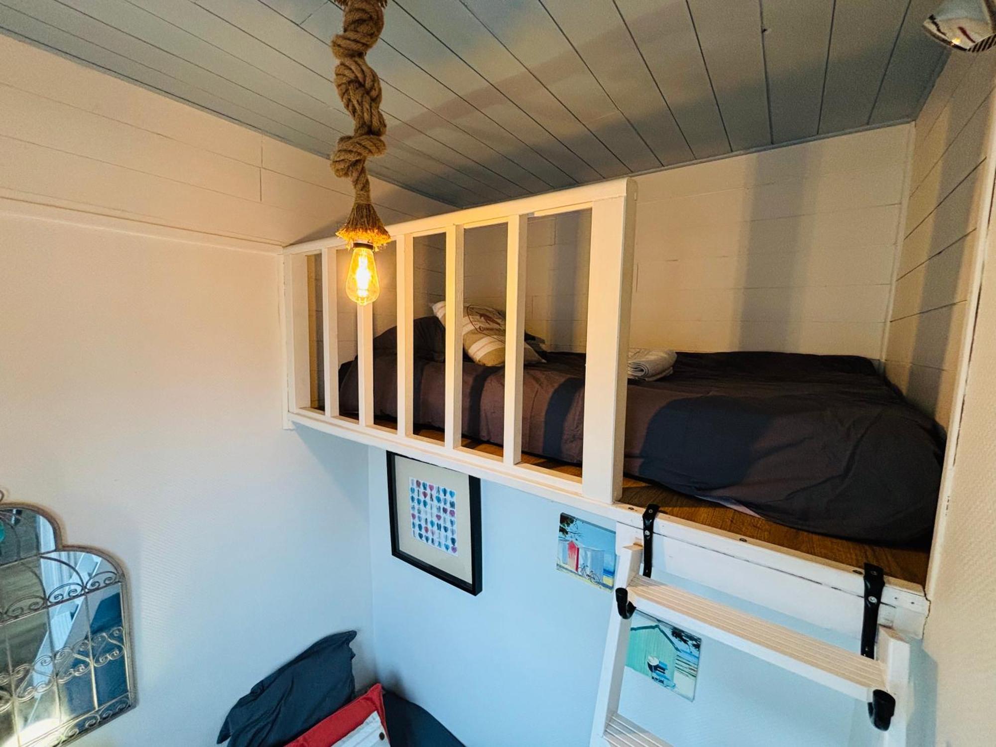 Jolie Cottage Idealement Situee オンフルール エクステリア 写真